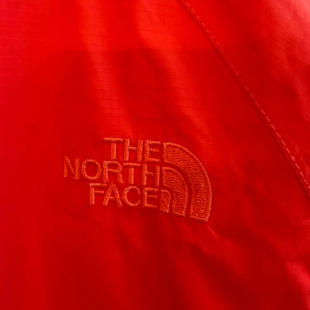 The North Face Raincoat - Picture 4 of 7